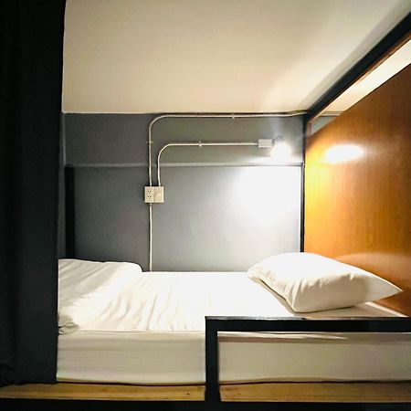 The Backpack Hostel Bangkok Værelse billede