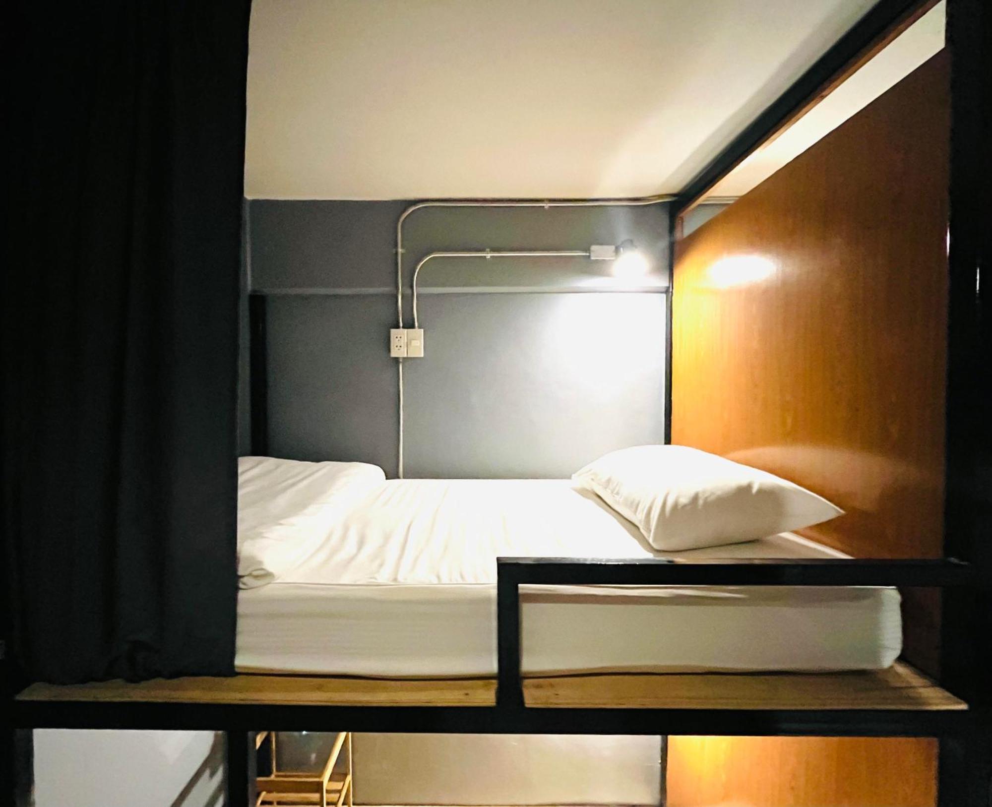The Backpack Hostel Bangkok Eksteriør billede