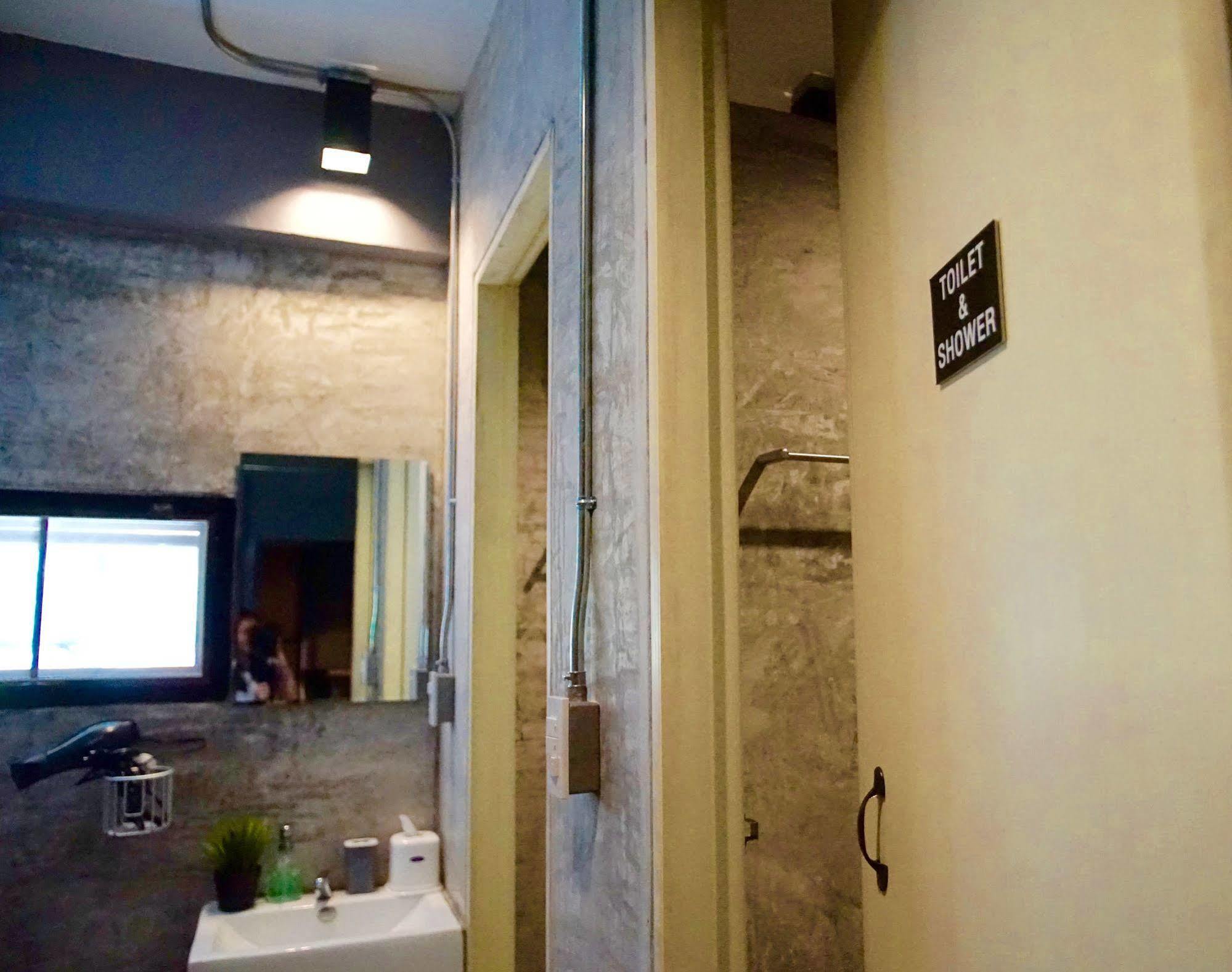 The Backpack Hostel Bangkok Eksteriør billede