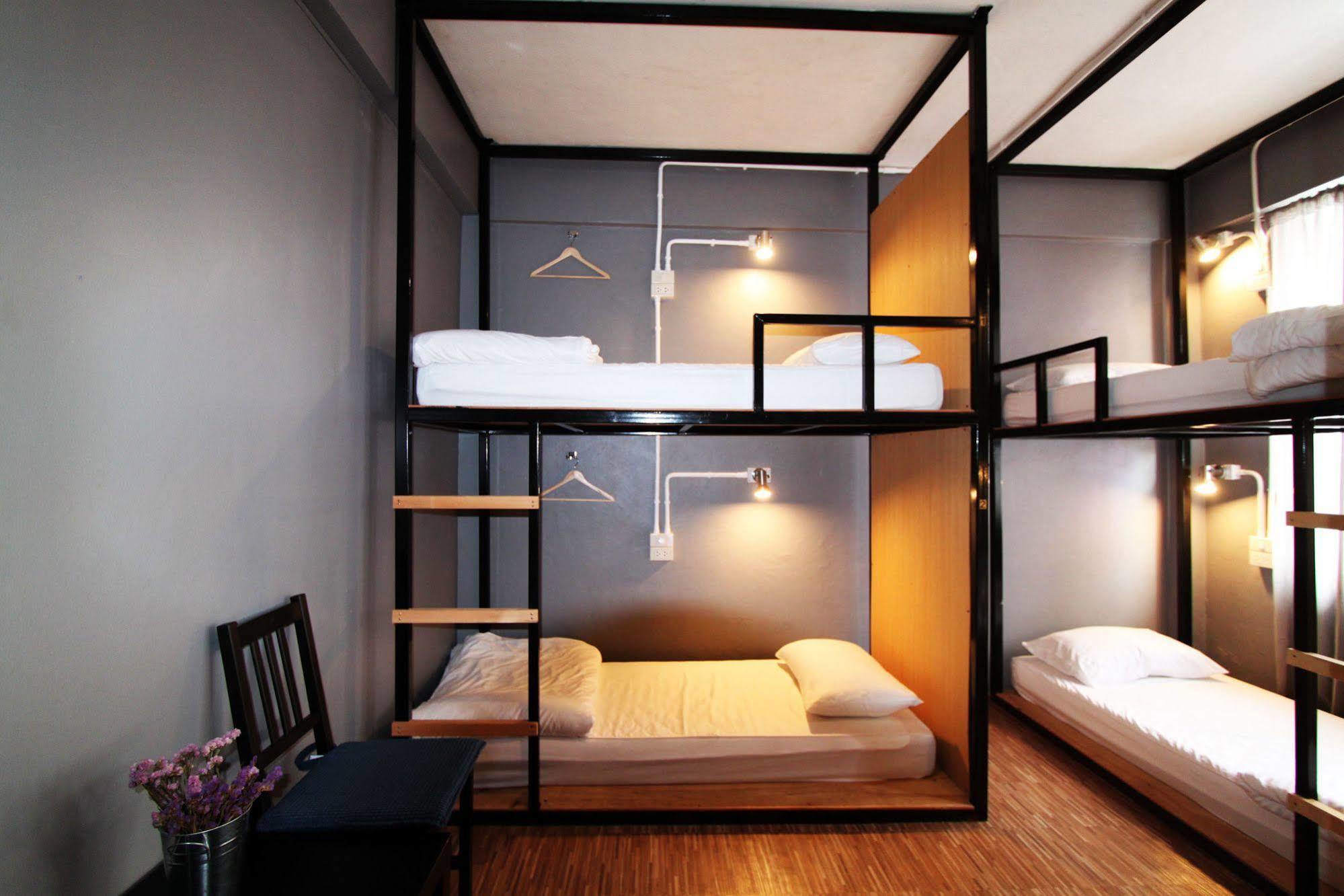The Backpack Hostel Bangkok Eksteriør billede